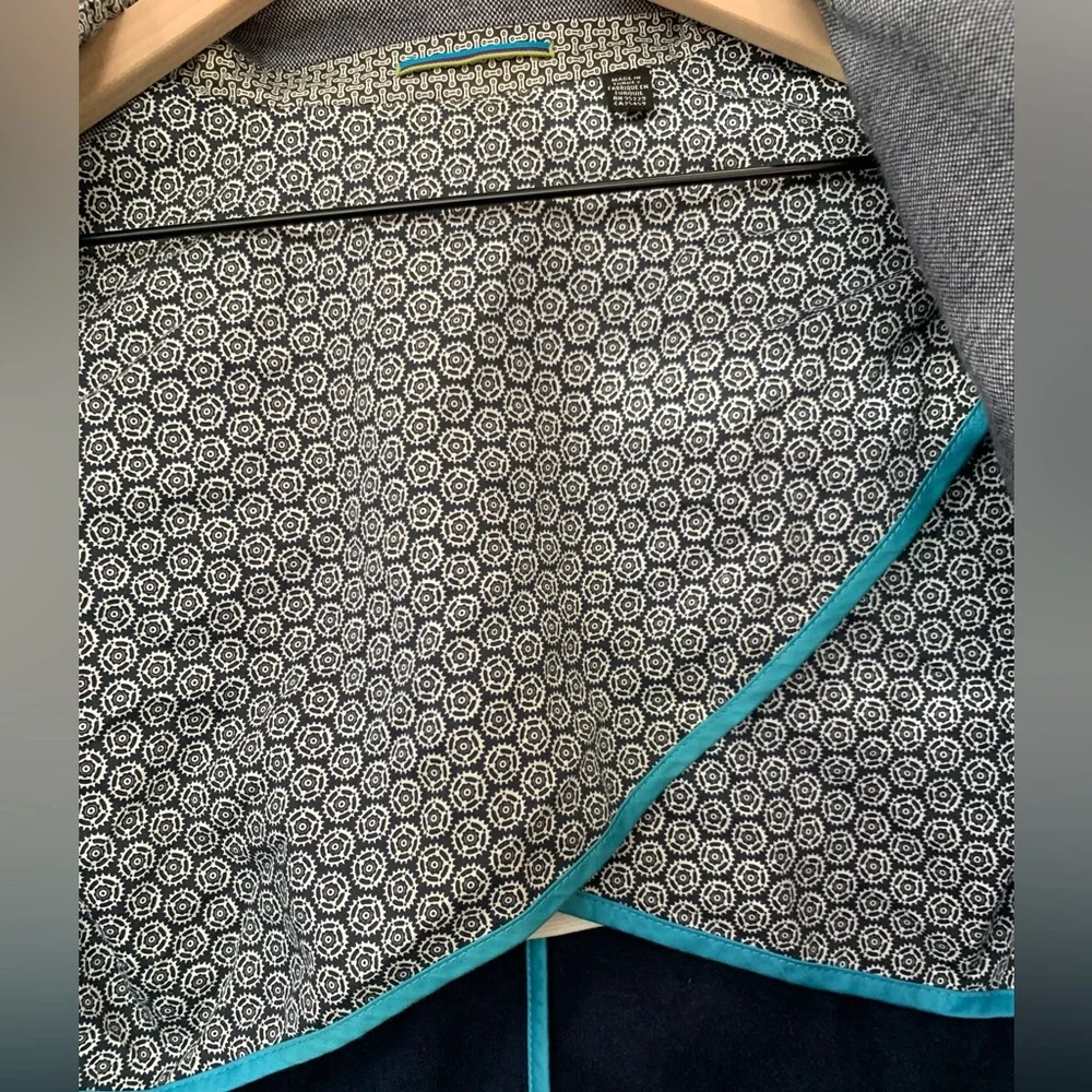 Ted Baker elegant gray